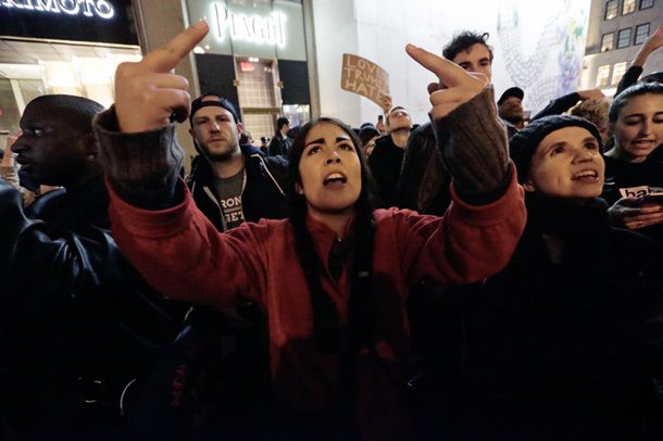 В Нью-Йорке растут протесты против Трампа