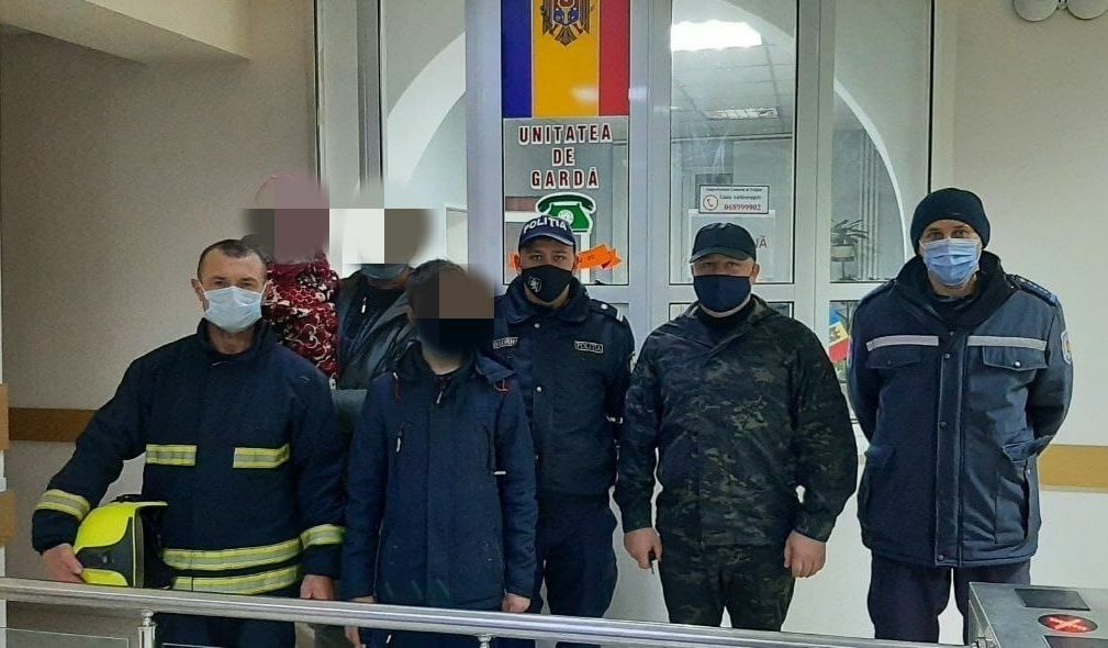 В Хынчештском районе двое детей потерялись ночью в лесу