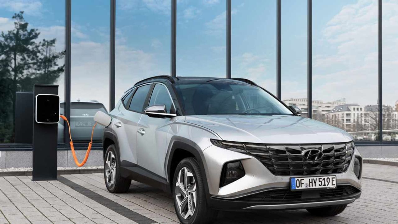 Компания Hyundai оснастила модель Tucson новым мотором