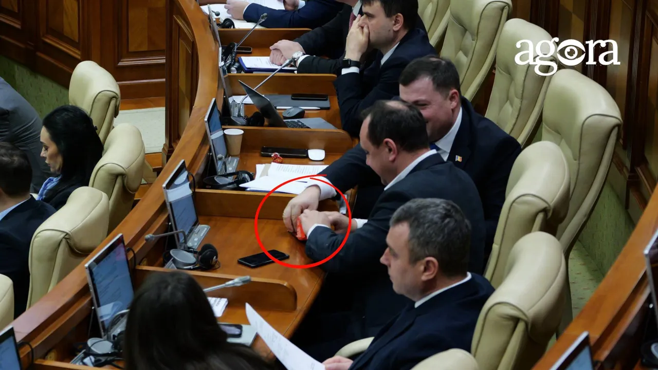 Mai mulți deputați din Parlament au făcut o pauză dulce în timpul ședinței