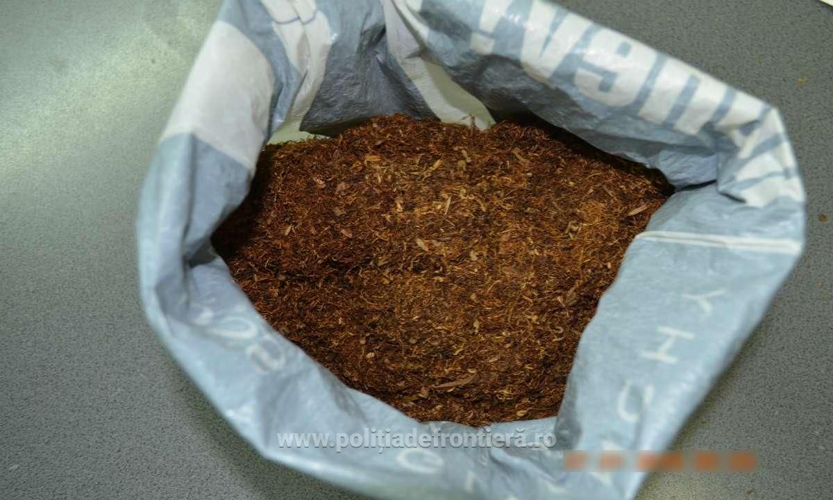 Moldovean prins cu droguri de mare risc în buzunar la vama Albița