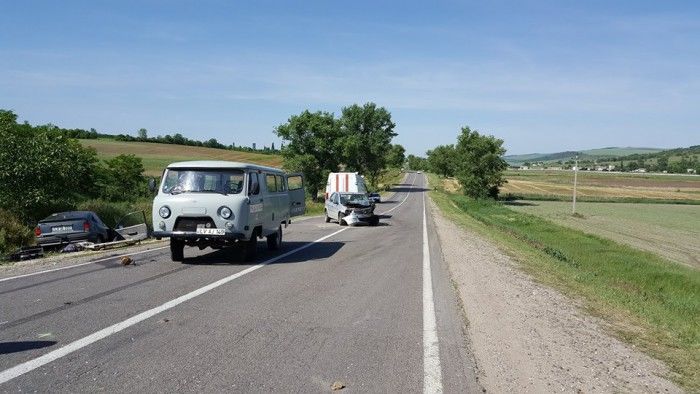 В Леово из-за невнимательного водителя произошла жуткая авария