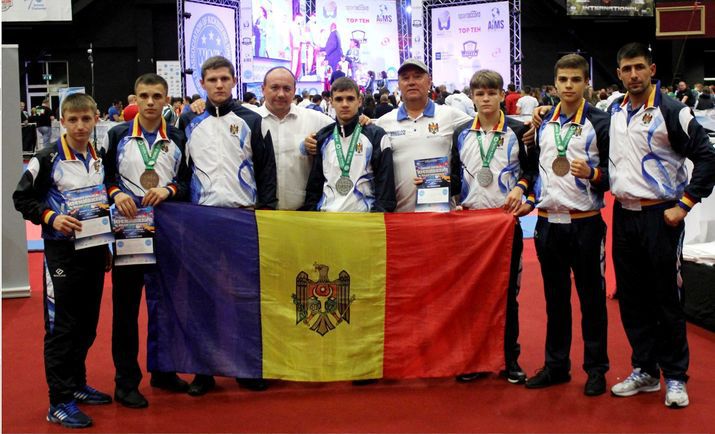 Молдавские кикбоксеры завоевали 4 медали на чемпионате мира в Ирландии