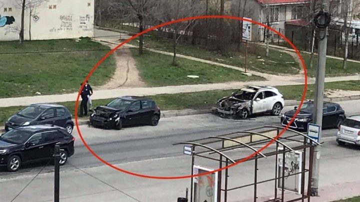 В столице на месте, где ночью cгорел автомобиль Infiniti, произошло ДТП