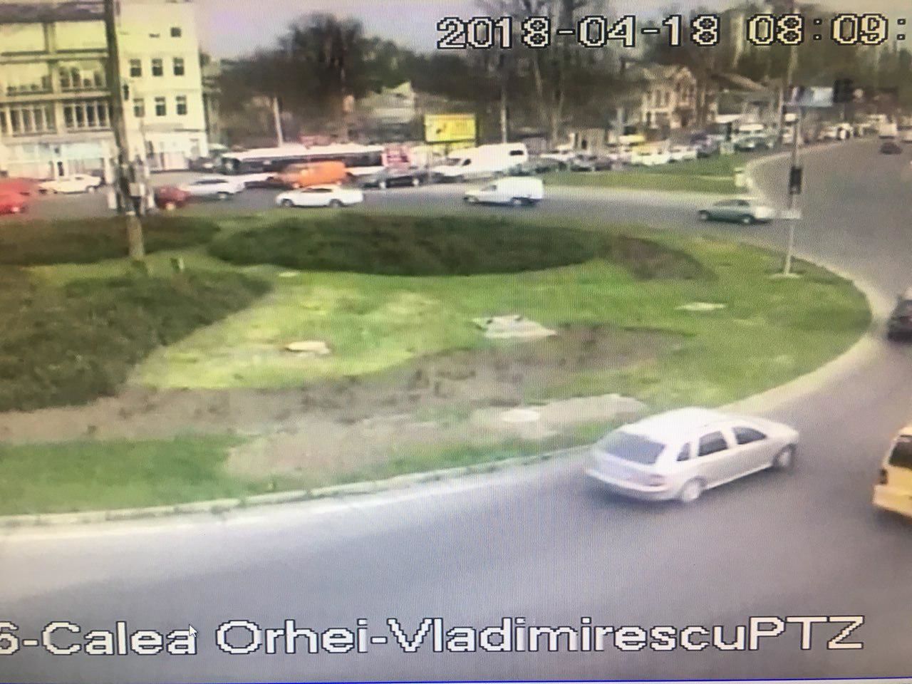 Служба InfoTrafic сообщила о ДТП и пробках в столице