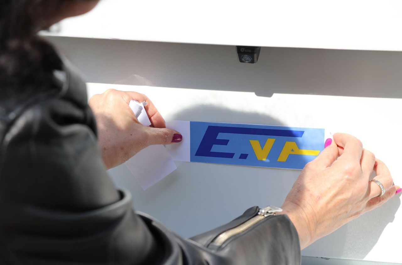 На Украине построили собственный электрокар под названием «Ева»