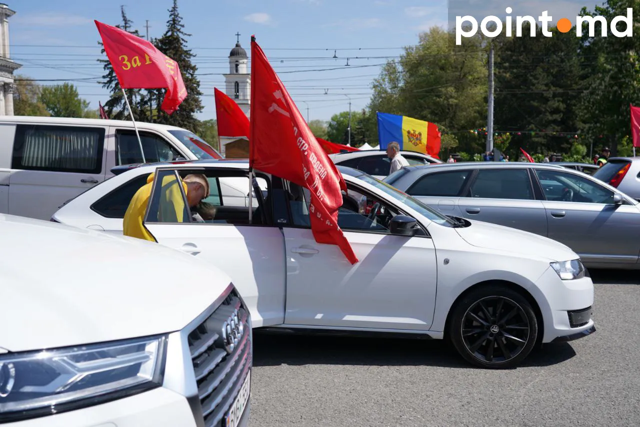 В центре Кишинева состоялся автопробег «Победа одна на всех»