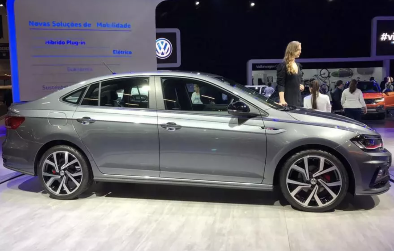 Volkswagen добавил седану Polo спортивную версию