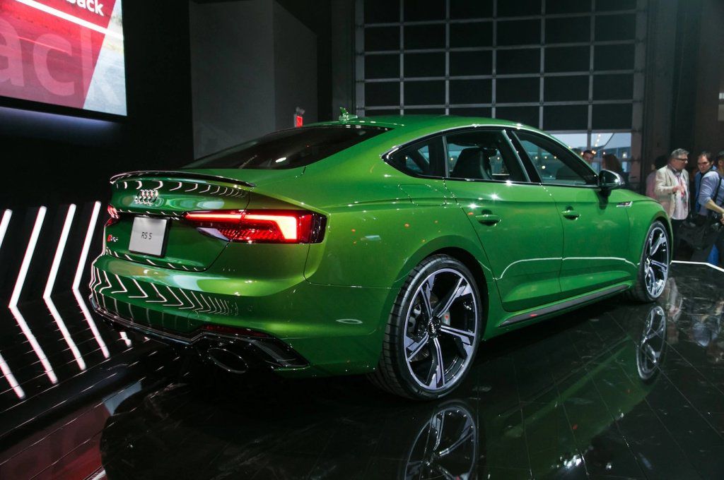 Audi представила на мотор-шоу в Нью-Йорке обновленный Audi RS5 Sportback