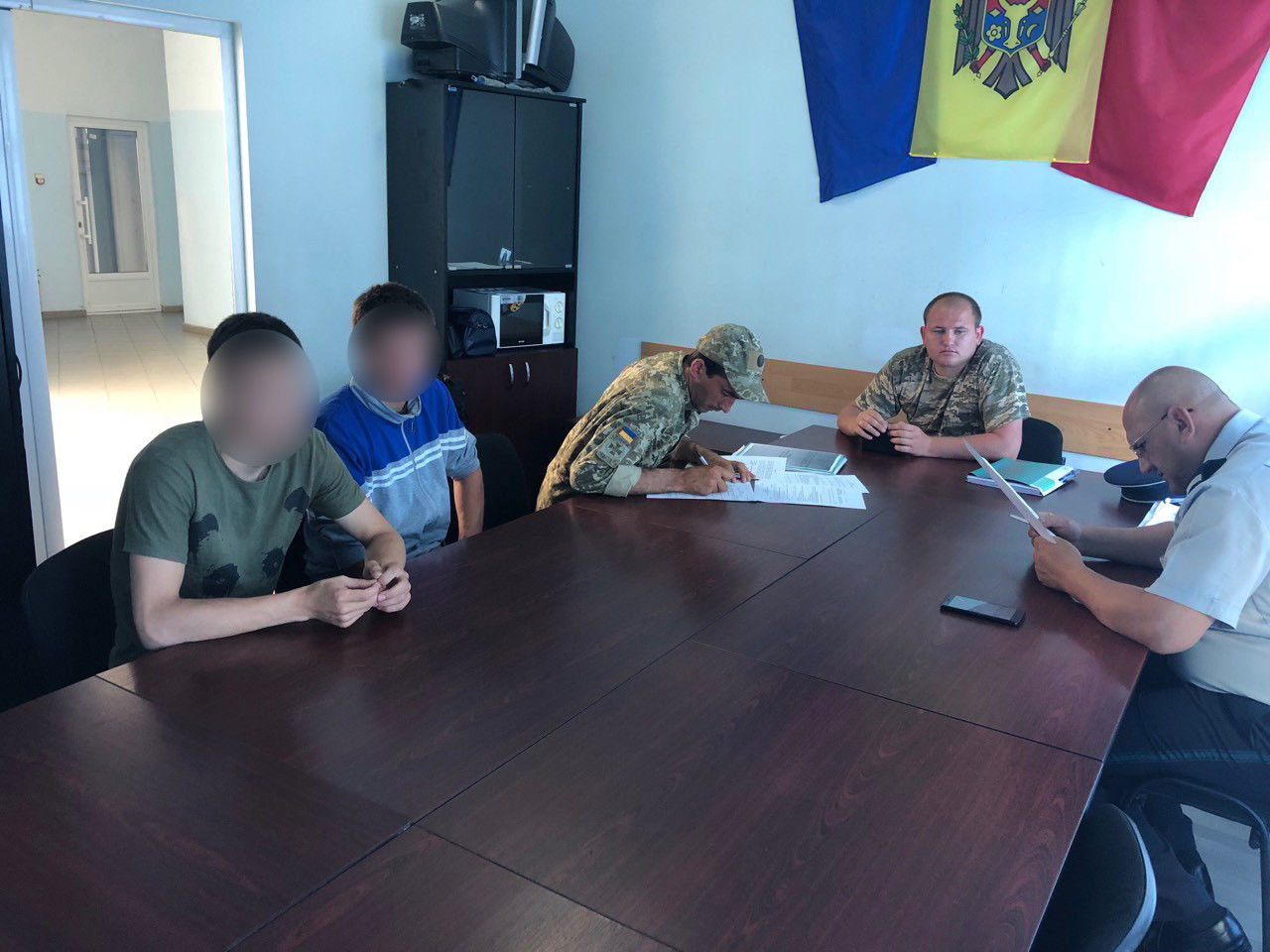 Трое граждан РМ, находящихся в розыске, экстрадированы из Украины