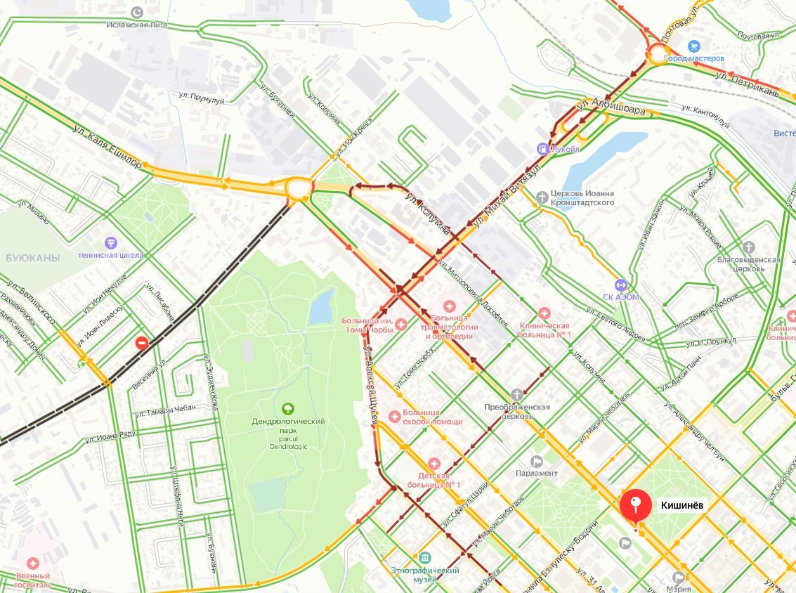 Из-за перекрытых улиц в столице образовались огромные пробки