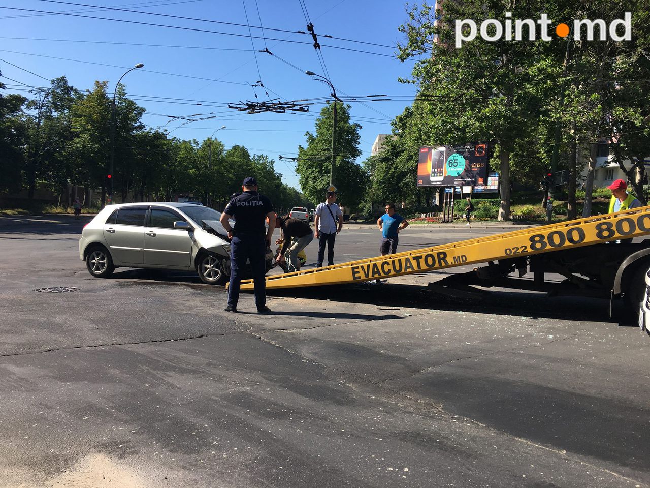 ДТП на Буюканах парализовало утреннее движение в столице