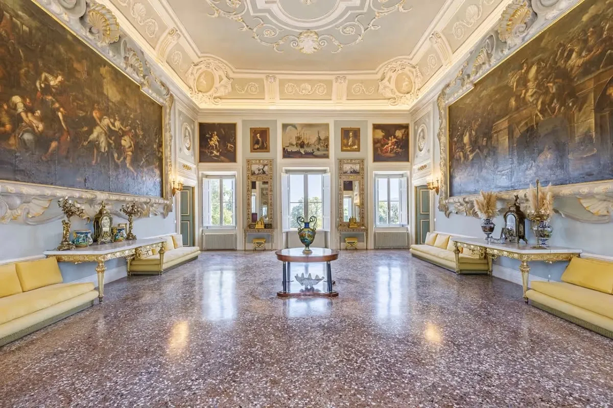 Vila surorii lui Napoleon, scoasă la vânzare în Italia