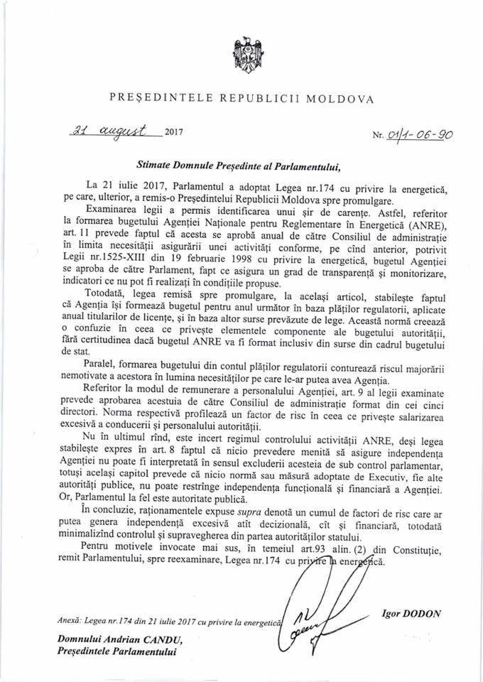 Додон рассказал, что скрывают отклоненные им законопроекты, на принятии которых настаивает ДПМ