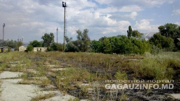 Пожарные оценили ущерб от пожара на нефтебазе в Бессарабке