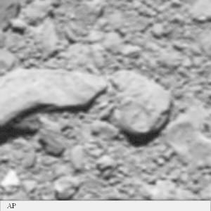 O ultimă fotografie realizată de sonda Rosetta, cu cometa 67P, a fost recuperată de ESA