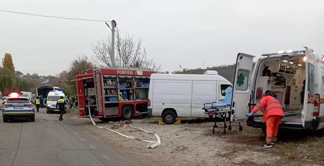Accident grav la Tohatin: Mai multe persoane au fost rănite