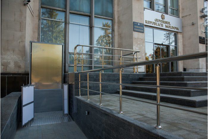 Власти предпримут новые меры по поддержке лиц с ограниченными возможностями