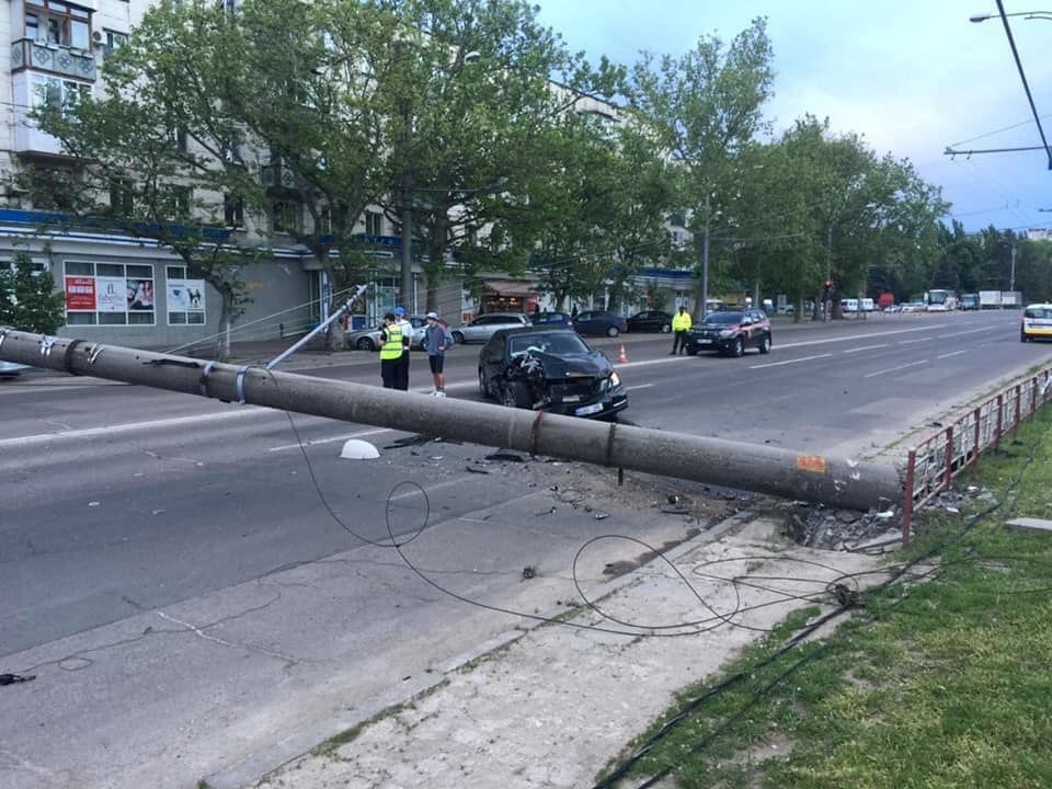 Движение троллейбусов в столице нарушено из-за аварии на Ботанике
