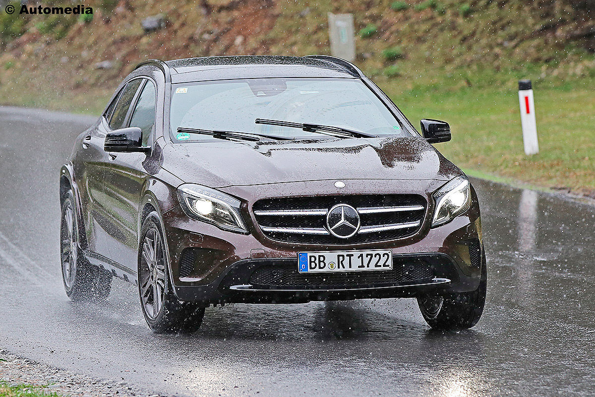 Mercedes в 2019 году покажет новый внедорожник GLB