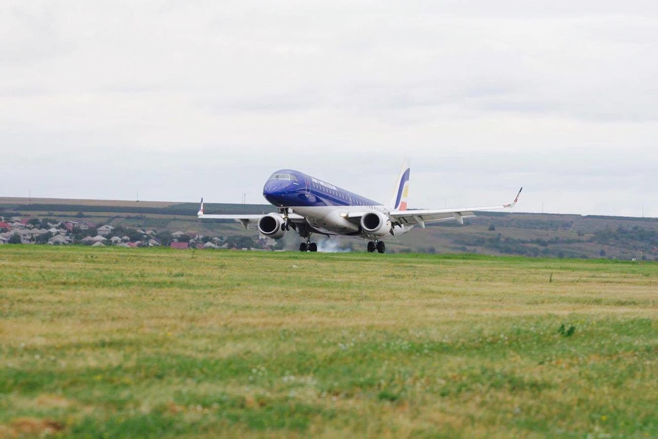 Cel mai spectaculos plane spotting din Moldova a avut loc la Aeroportul Chișinău