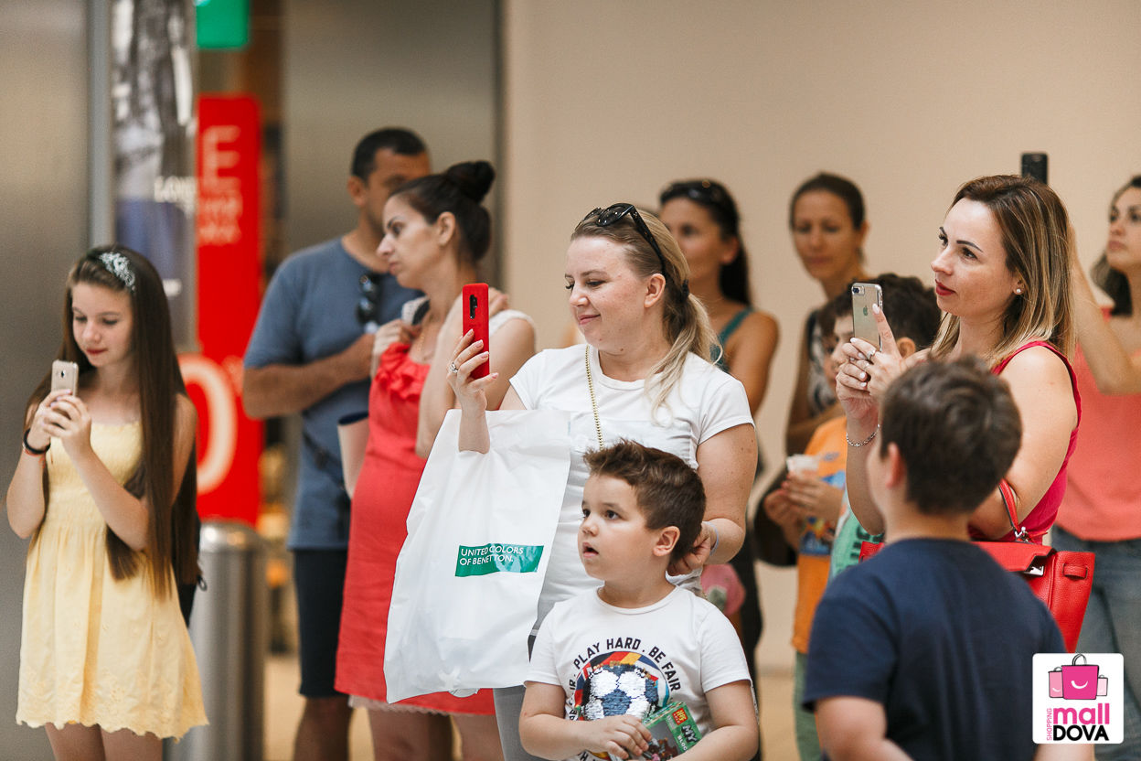 Shopping MallDova вносит яркие краски в твои каникулы: Сюрпризы и призы в рамках большой летней лотереи ®