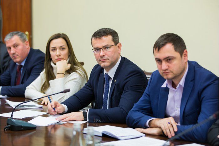В правительстве рассмотрели процесс демонополизации рынка металлолома
