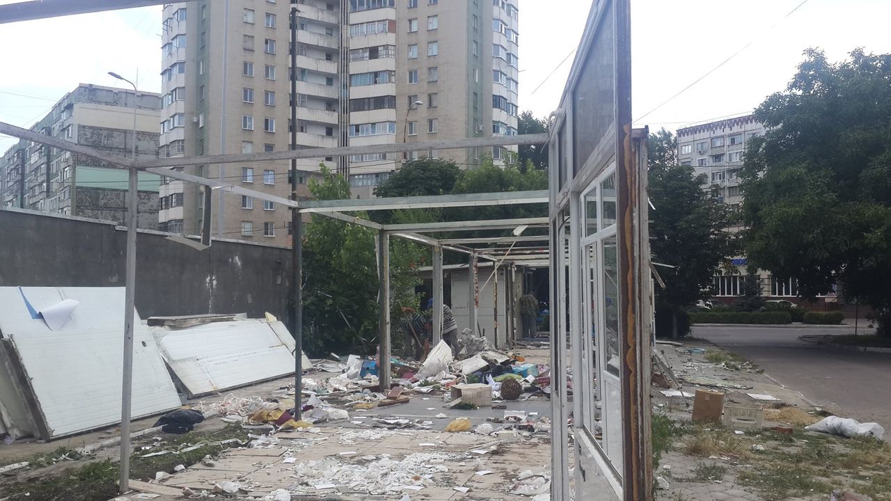 На Рышкановке демонтировали ряд незаконно установленных киосков