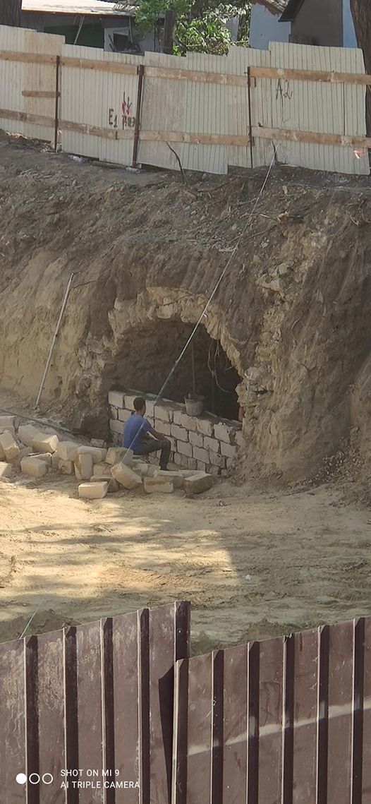 В столице обнаружили еще один старинный подвал