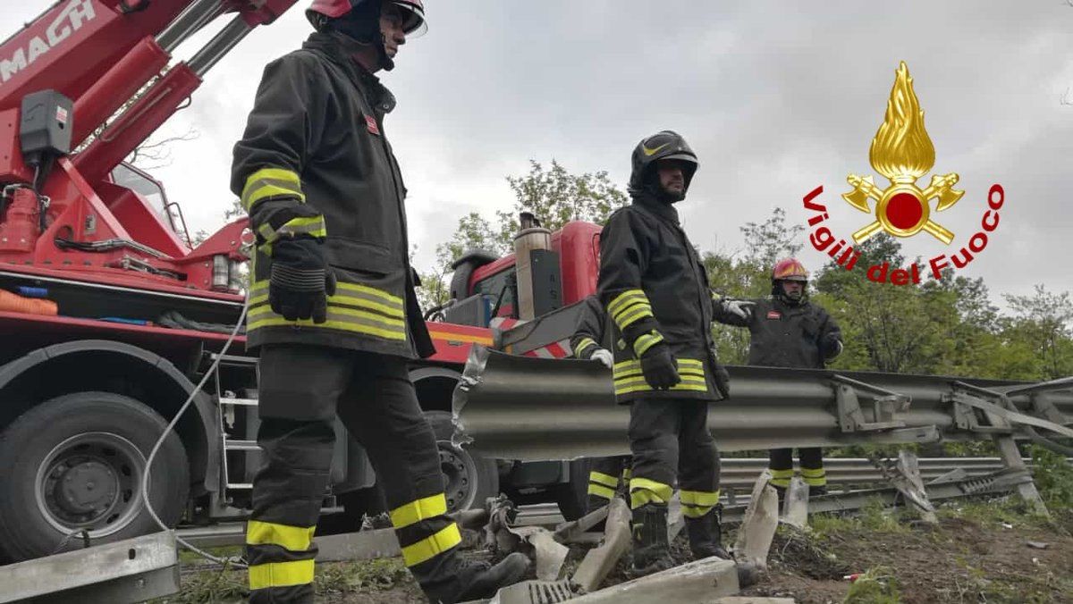 Водитель попавшего в ДТП в Италии автобуса не имел права им управлять