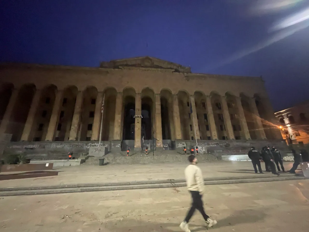 Poliția a efectuat rețineri drastice la protestul din Tbilisi