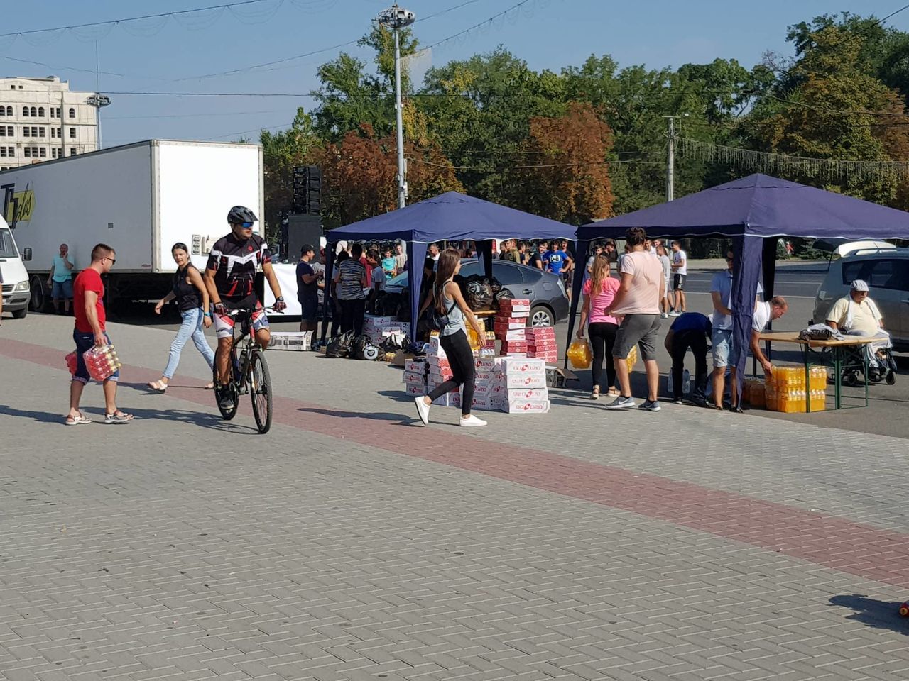 Протесты в Кишиневе: на площади установили палатки