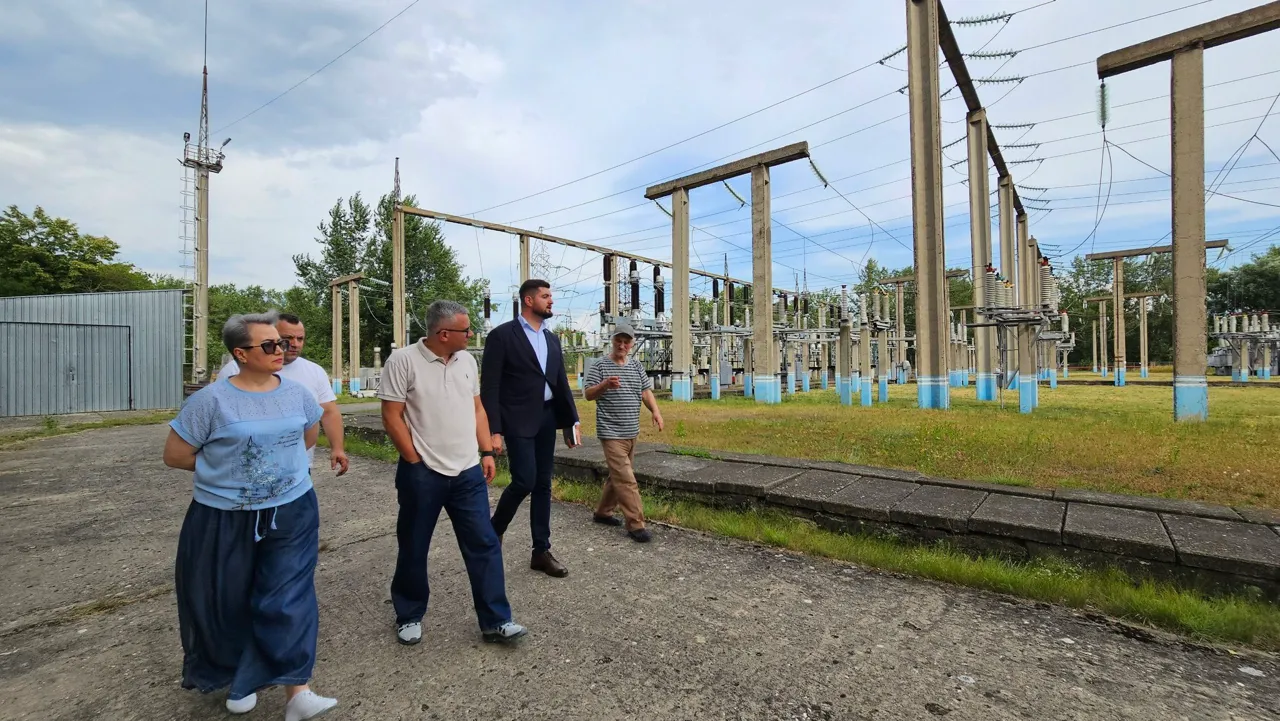 La hidrocentrala de la Costești se planifică construirea unui parc solar plutitor și a unui parc eolian