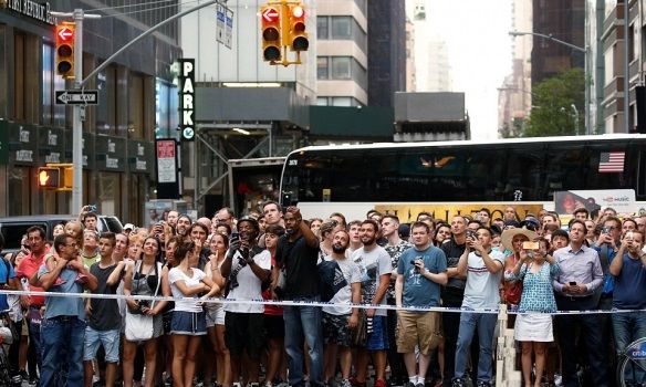 В США парень пытался залезть на небоскреб Трампа