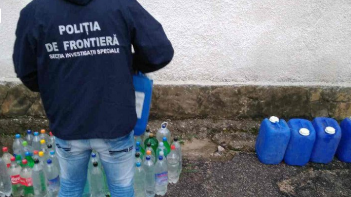 Un moldovean, reţinut la frontieră pentru transportarea ilegală a alcoolului