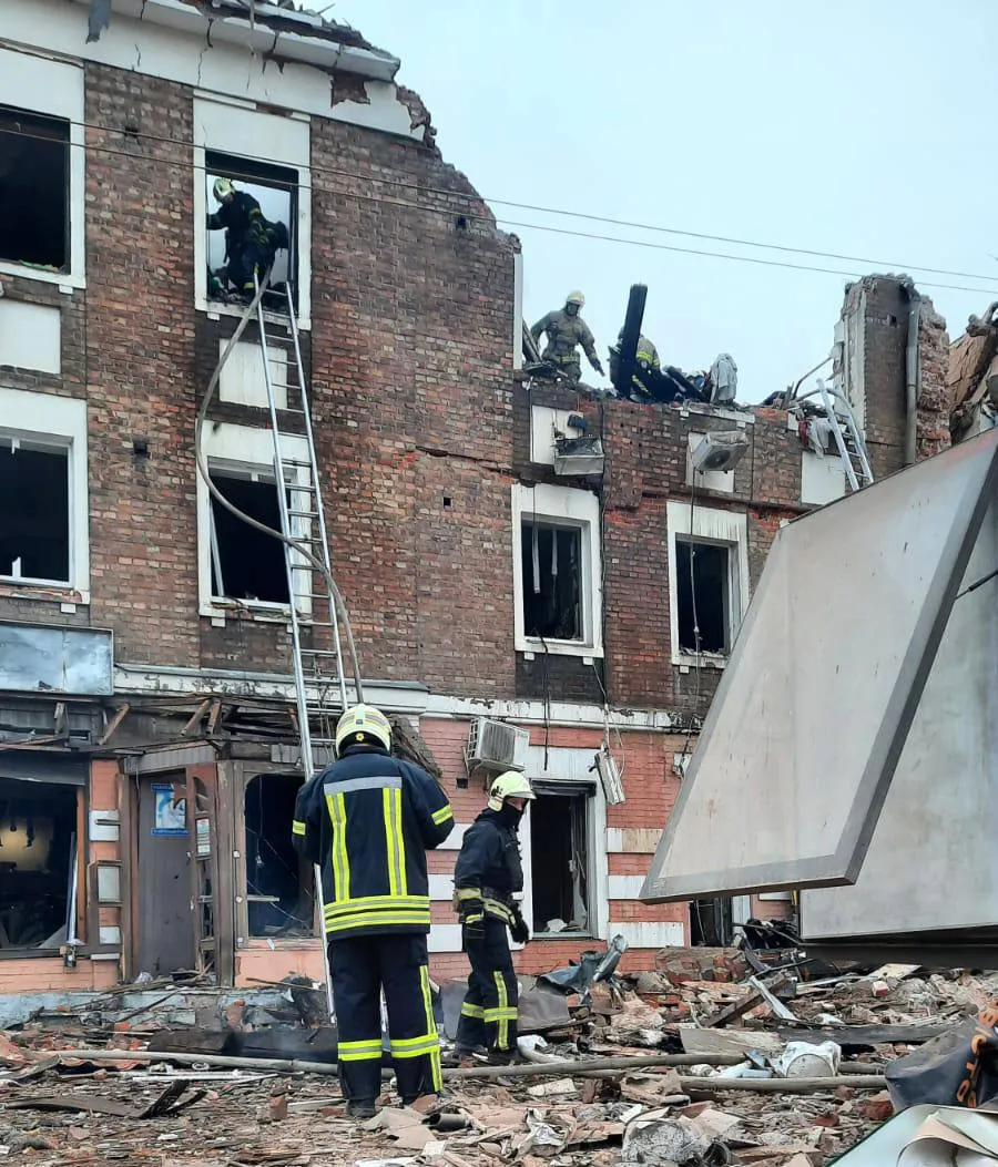 Утренний удар по Харькову: 16 человек пострадали, погиб ребенок