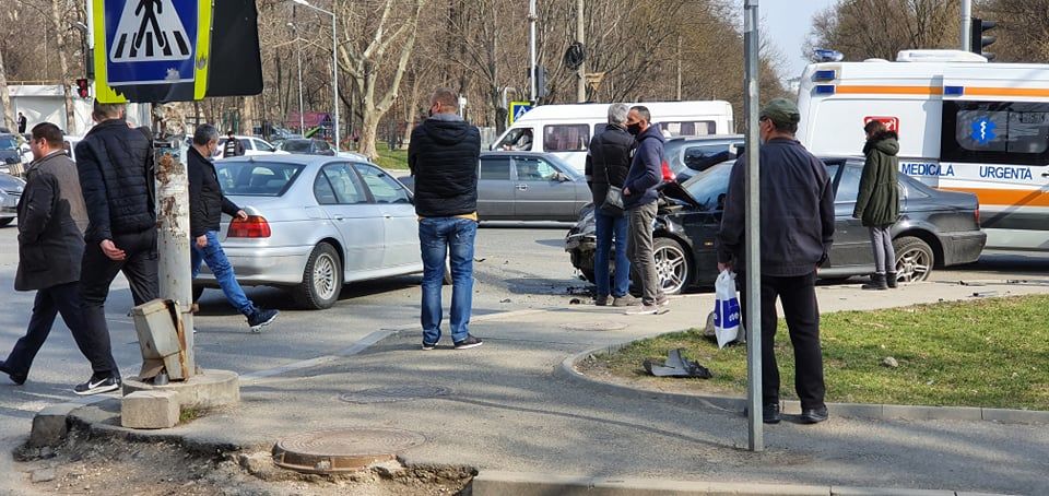В аварии на Рышкановке пострадали четыре человека