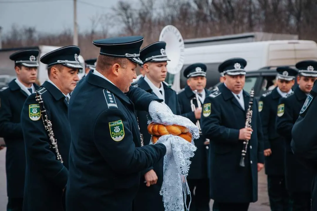 Пограничные полицейские колядовали с украинскими коллегами в канун Рождества