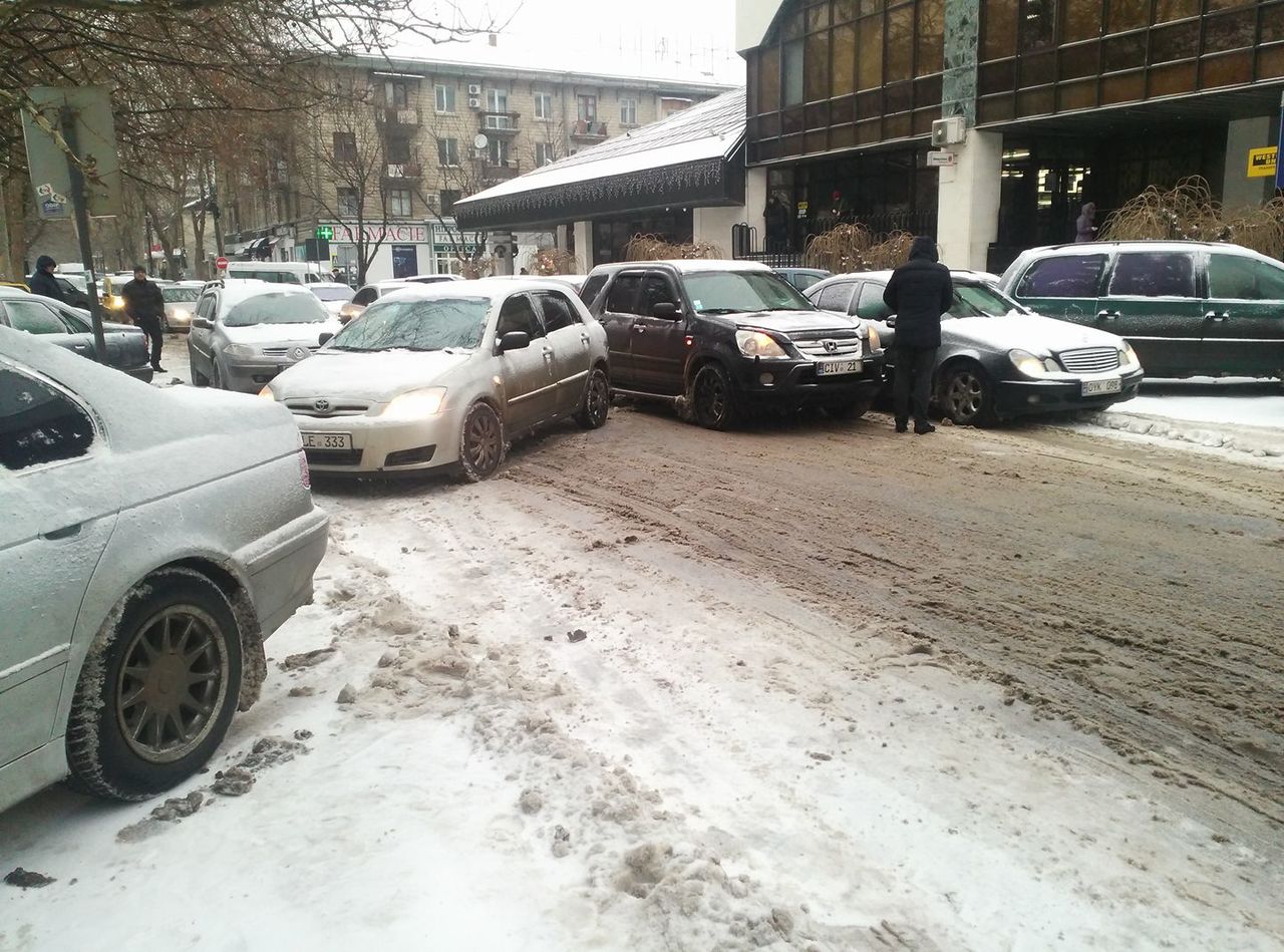 В первой половине дня в Кишиневе и пригородах произошло не менее 6 ДТП