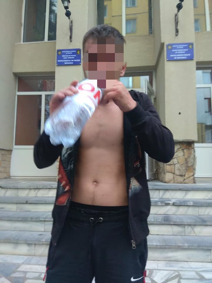 На Ботанике четверо пьяных парней устроили драку