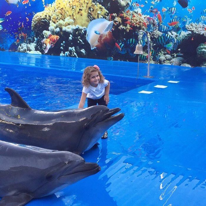 Jasmin Shor a dus-o pe fiica sa la delfinariul din Chișinău