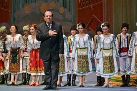 Умер руководитель ансамбля “Жок” Владимир Курбет