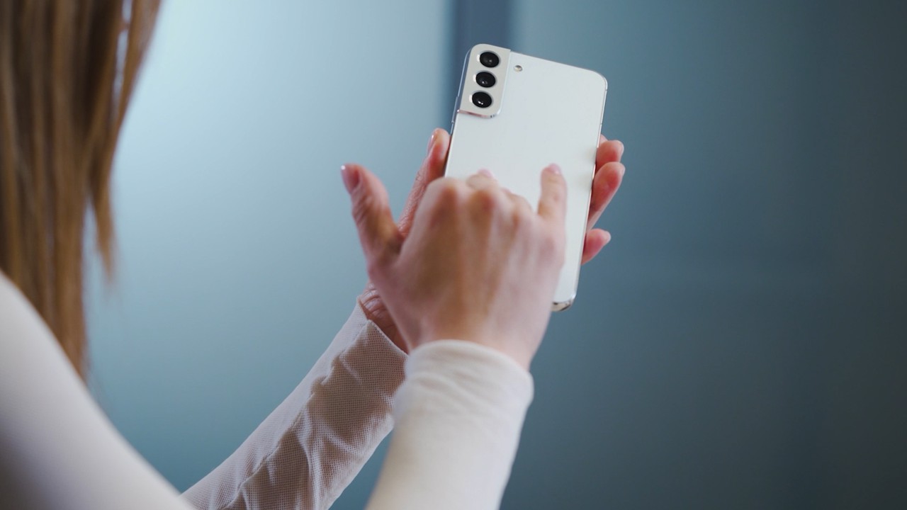 Обзоры на Maximum: Уникальность Samsung Galaxy S22 Ultra