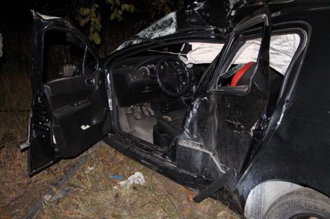 В аварии под Унгенами погиб водитель-лихач, два пассажира в больнице