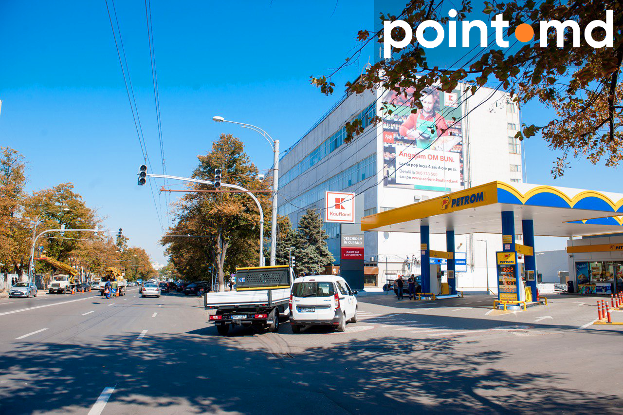 Водители опасаются, что новый светофор на Ботанике вызовет пробки