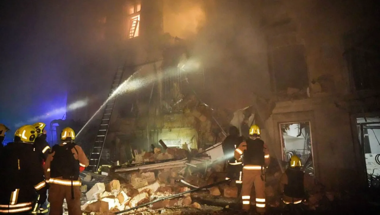 Rusia a lansat un atac masiv asupra Odesei: Un complex rezidențial a fost avariat