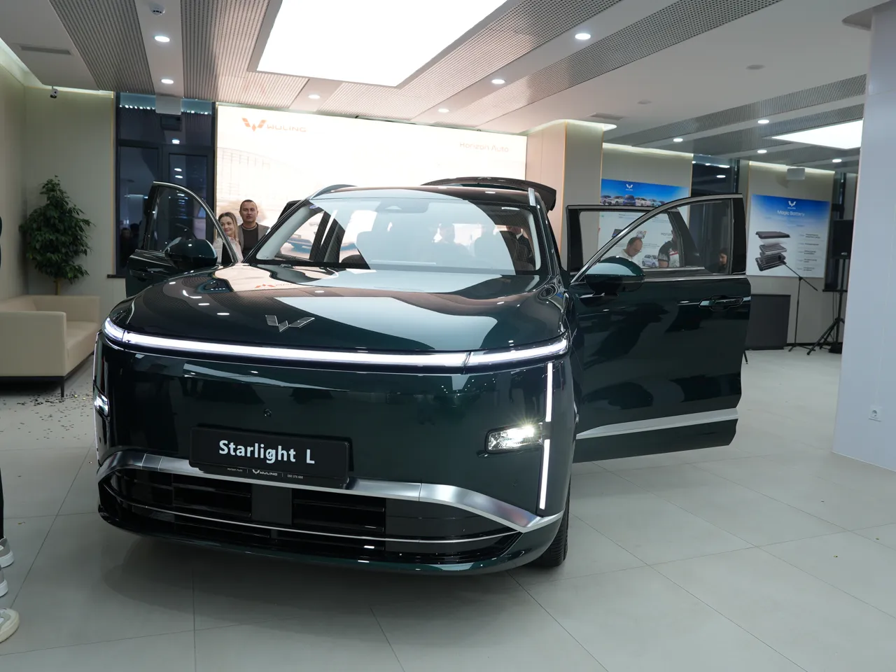 Wuling представляет в Молдове две новые модели: Bingo S и Starlight L со скидками до 5 000 евро