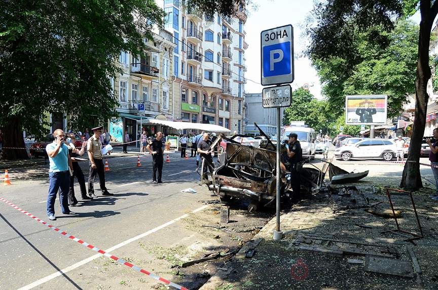 В центре Одессы произошёл взрыв: движение транспорта перекрыто