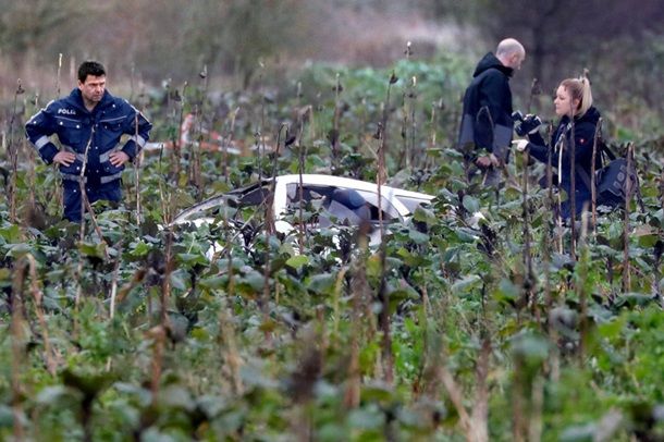 В Германии в воздухе столкнулись самолет и вертолет, есть погибшие