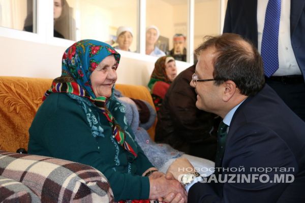 Вице-премьер Турции посетил ряд социальных объектов в Комрате